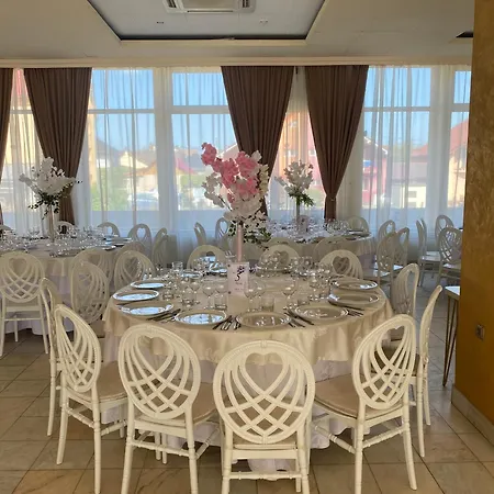 Diana Hotel