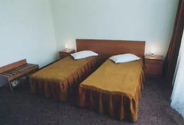 Diana Hotel